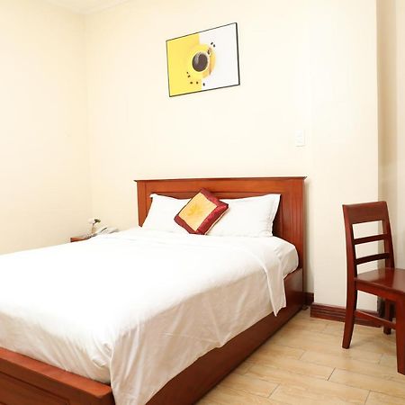 Thanh Vinh Hotel & Apartment Ho Chi Minh City Exterior photo